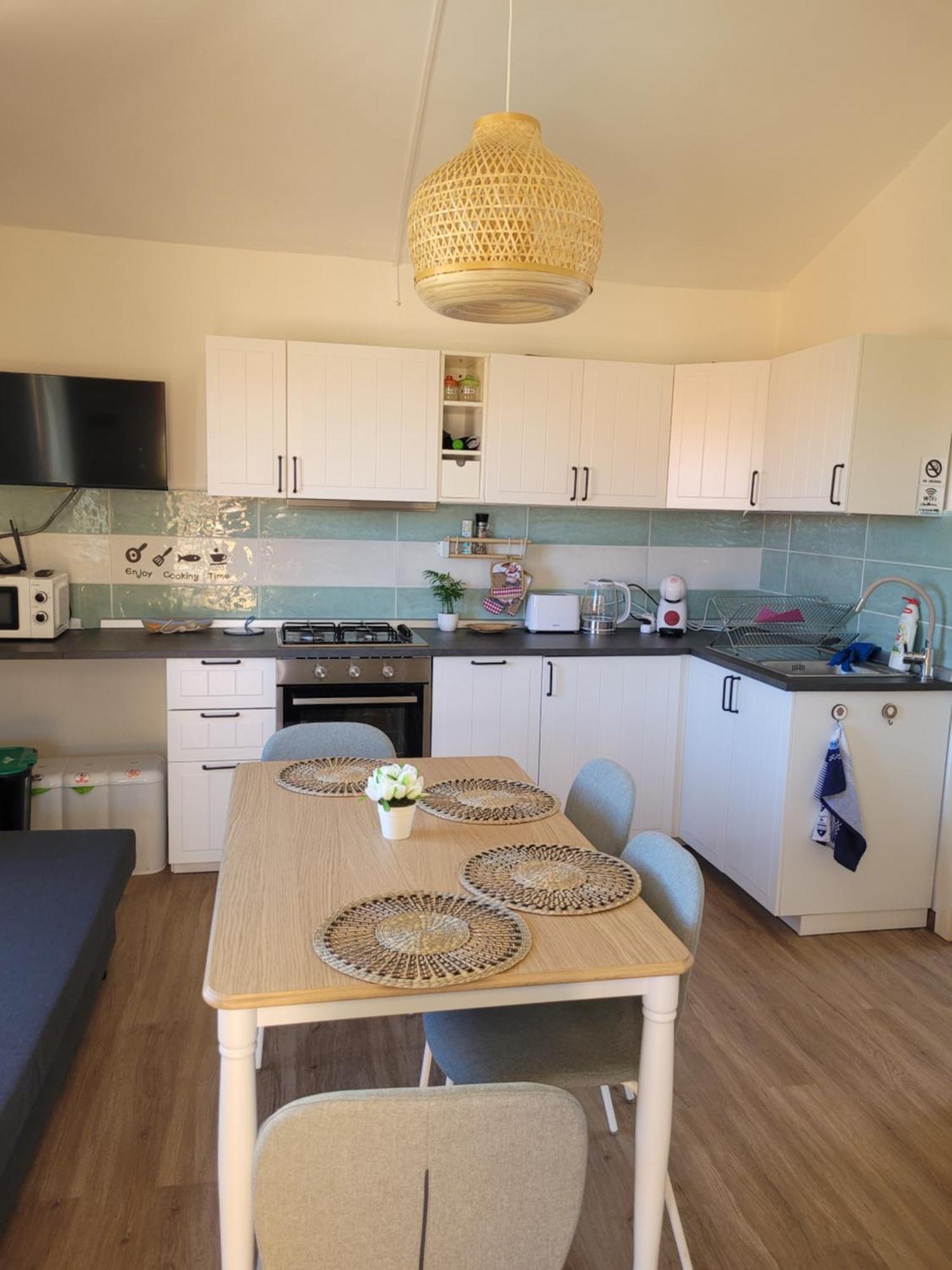 Apartament Surf House Mirice Vignola Mare Zewnętrze zdjęcie
