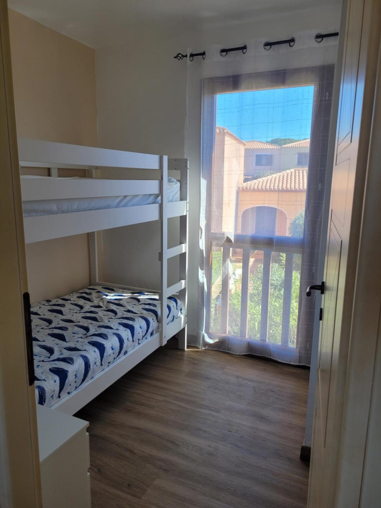 Apartament Surf House Mirice Vignola Mare Zewnętrze zdjęcie